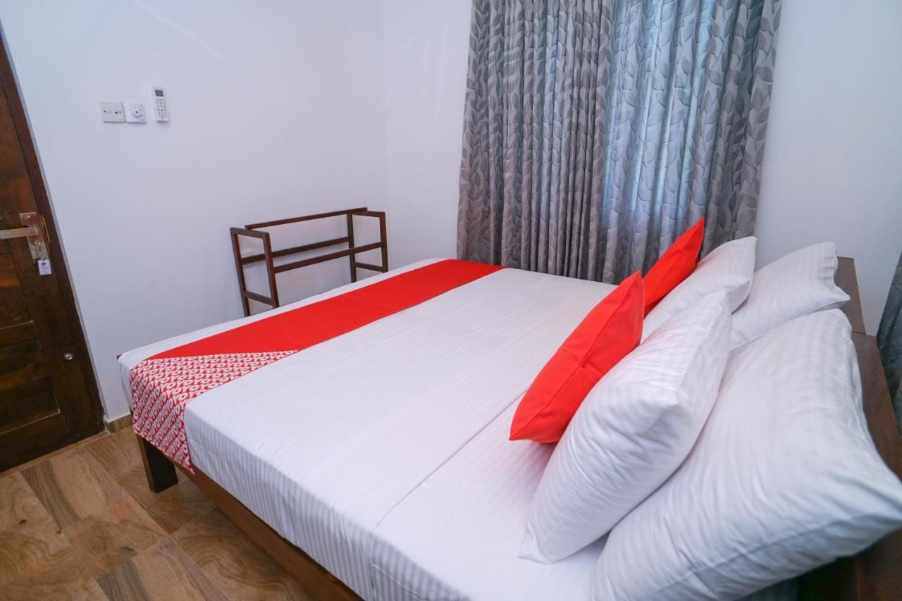 Surf Sea Breeze Apartments Mirissa Exterior foto