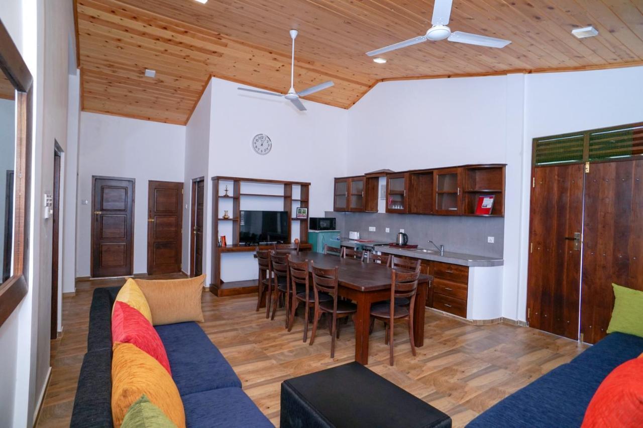 Surf Sea Breeze Apartments Mirissa Exterior foto