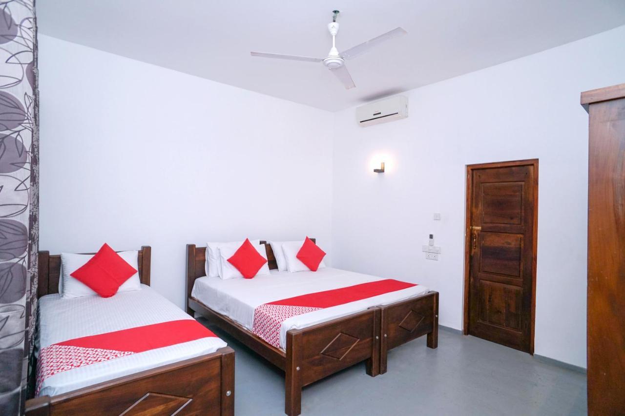 Surf Sea Breeze Apartments Mirissa Exterior foto